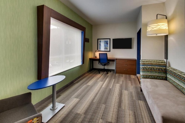 Holiday Inn Express & Suites Ithaca image 15