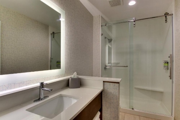 Holiday Inn Express & Suites Ithaca image 9